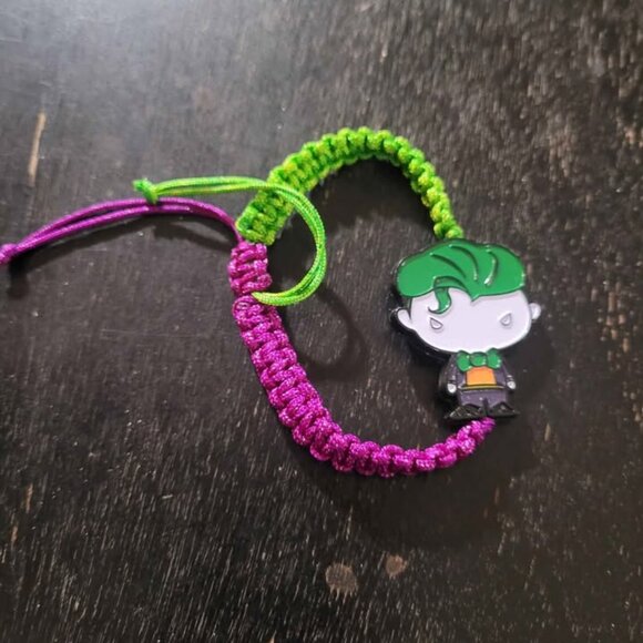 DC Comics Bioworld the Joker Chibi Cord Bracelet - Picture 1 of 1